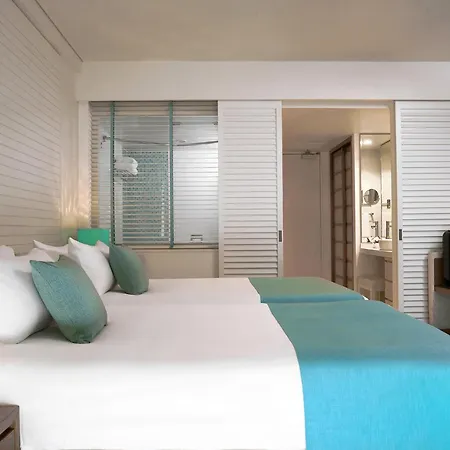 Ana Intercontinental Manza Beach Resort By Ihg-3